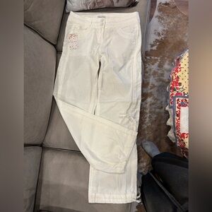 Stylish white pants with bottom drawstrings from Jenna Rose